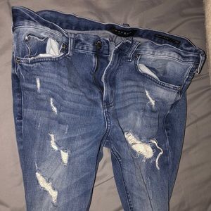 Men Ripped Jeans